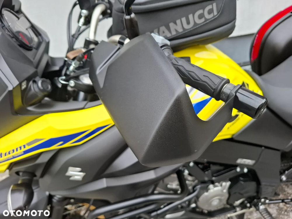 Suzuki DL - 33