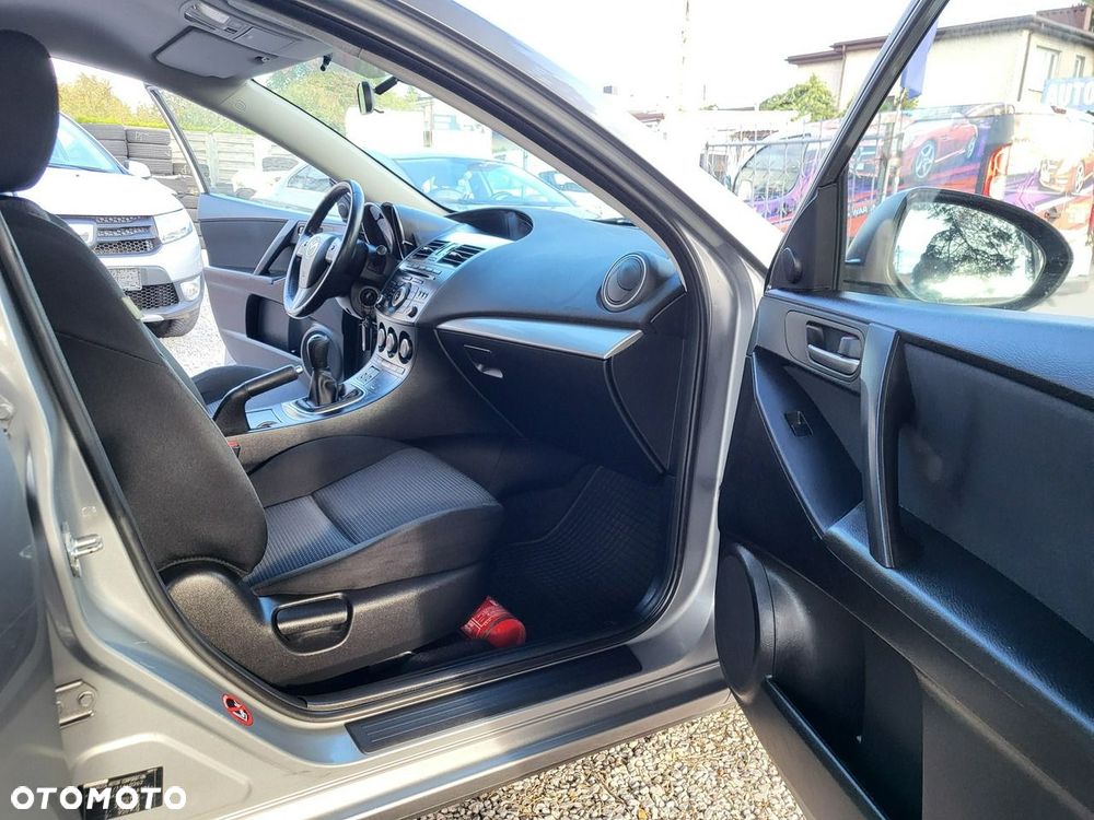 Mazda 3 - 17