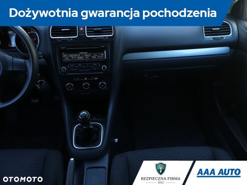 Volkswagen Golf Variant - 10