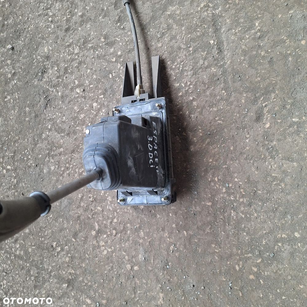 WYBIERAK LEWAREK ZMIANY BIEGOW ESPACE IV 3.0 8200230600 - 3
