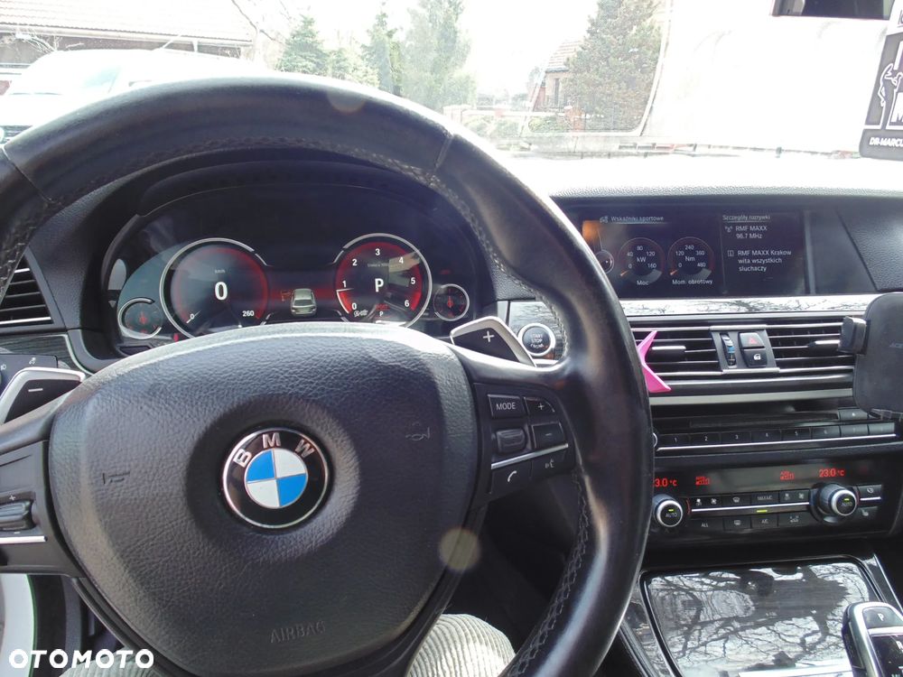 BMW Seria 5 525d Sport-Aut - 16