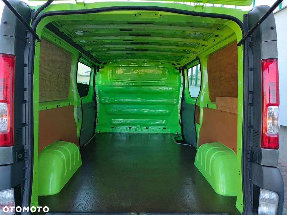 Renault Trafic - 18