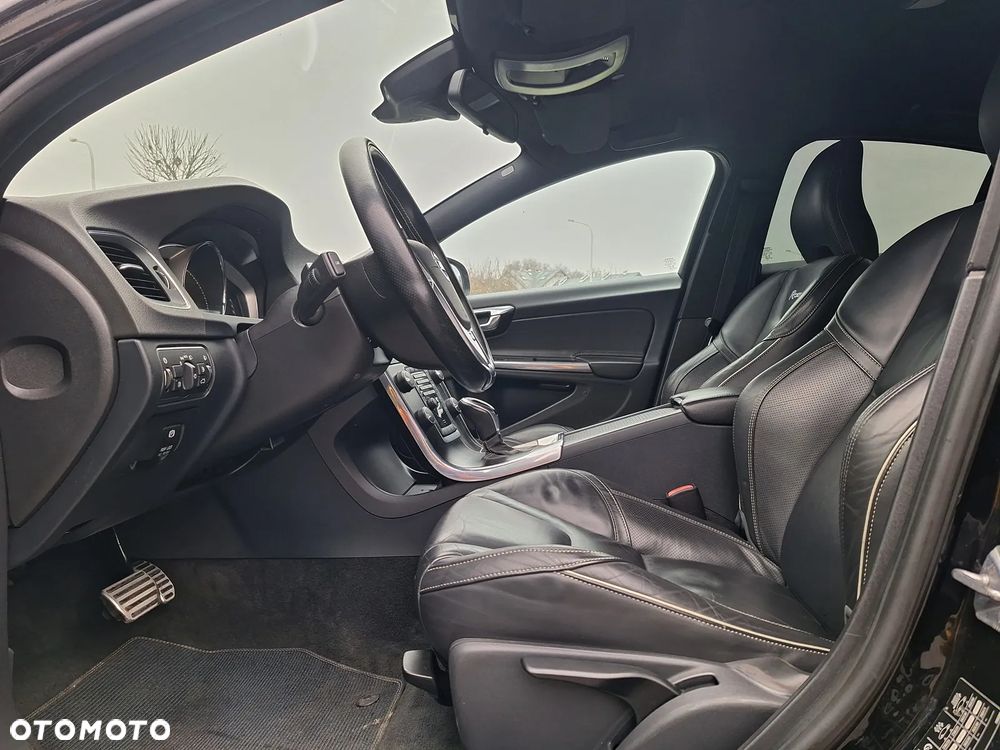 Volvo S60 T3 Powershift RDesign - 17