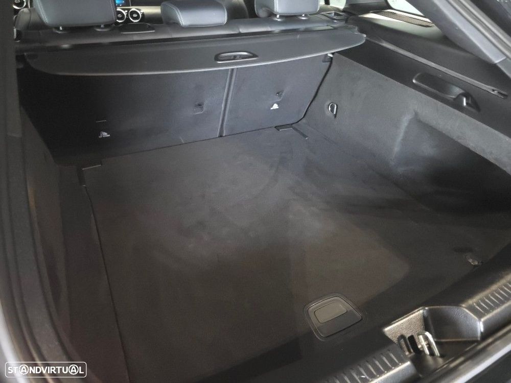 Mercedes-Benz CLA 180 d Shooting Brake AMG Line Aut. - 19