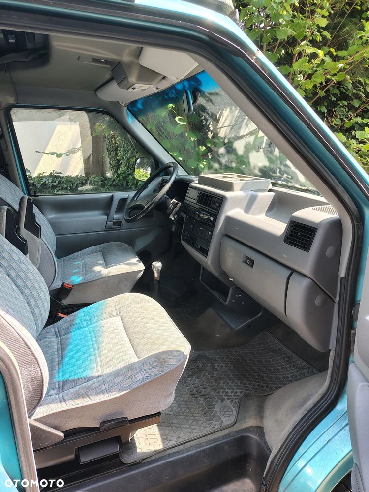 Volkswagen Multivan - 3