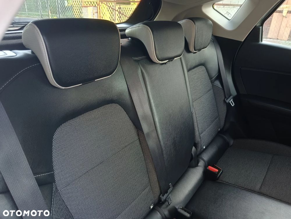 Renault Captur E-TECH Full 145 TECHNO - 18