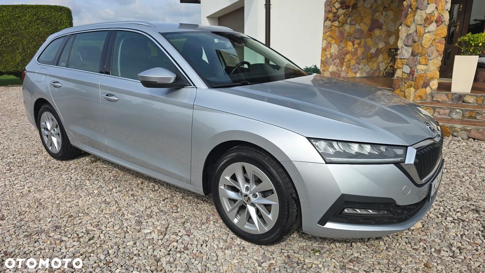 Skoda Octavia 2.0 TDI Ambition DSG - 36