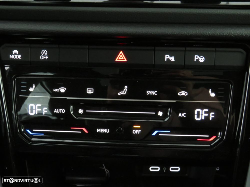 VW T-Roc 1.5 TSI R-Line DSG - 46