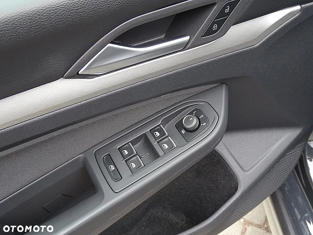 Volkswagen Golf Variant 2.0 TDI 4Motion SCR DSG Alltrack - 30