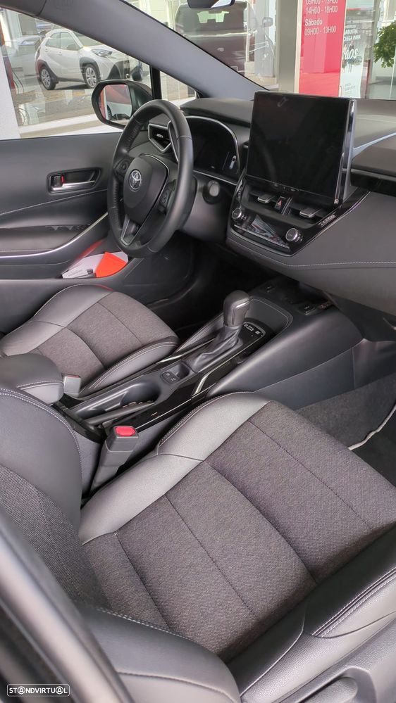 Toyota Corolla Touring Sports 1.8 Hybrid Comfort Plus - 5