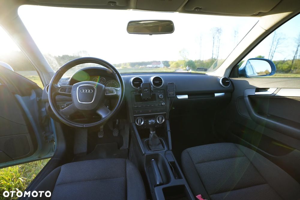 Audi A3 Sportback 1.4 TFSI Attraction - 10