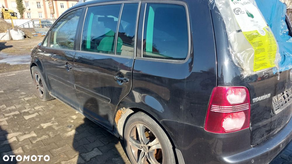 VW Touran 2006  i 2005r. 2,0 diesel na części - 16