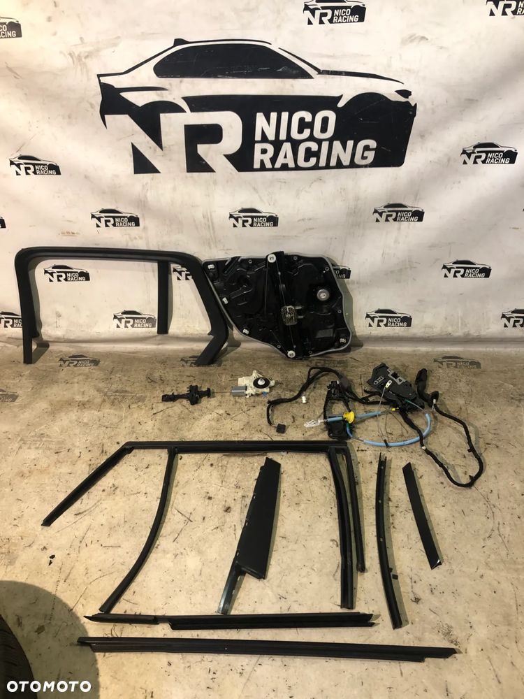 ELEMENTY DRZWI PRAWY TYŁ BMW 3 G21