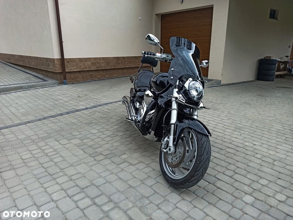 Suzuki Boulevard - 4