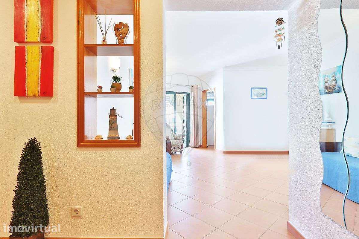 Apartamento T1 para venda - Grande imagem: 2/17
