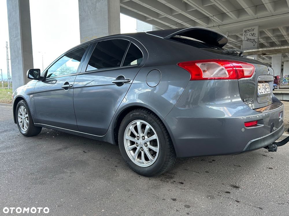 Mitsubishi Lancer 1.6 Inform - 15