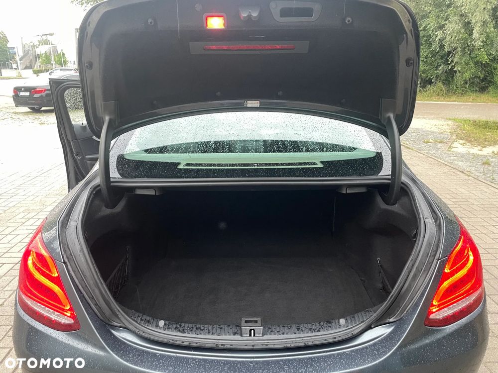 Mercedes-Benz Klasa C 200 4Matic 7G-TRONIC - 6
