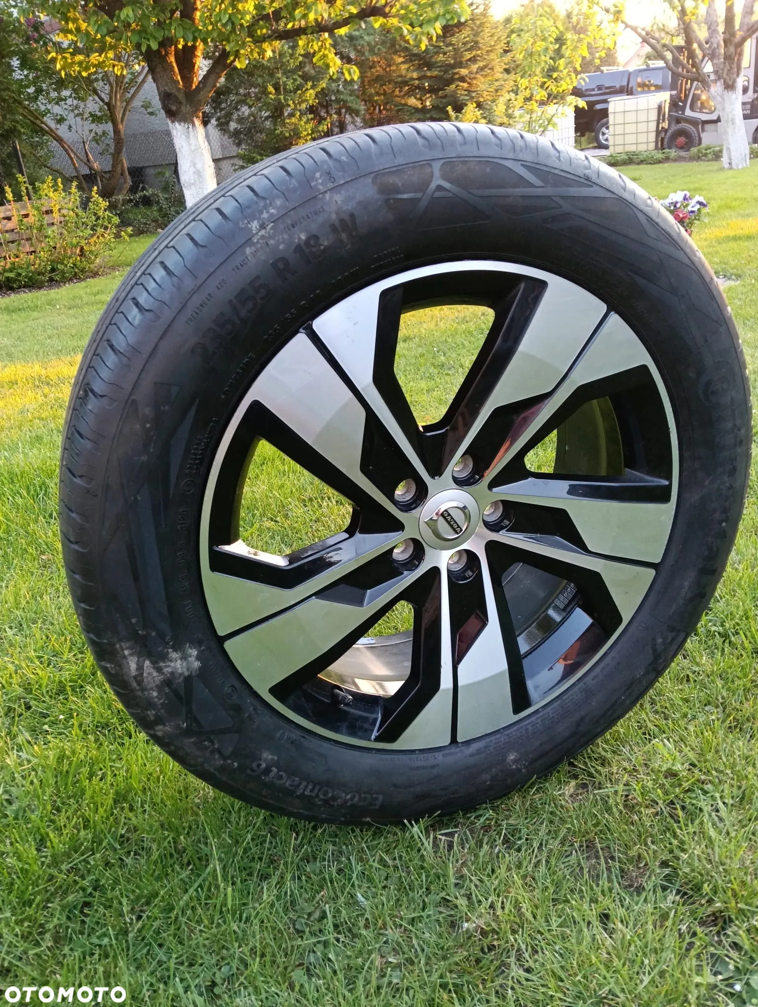 Koła 18 Volvo XC40 18"x7.5" 5-Spoke Black Diamond Cut - 3
