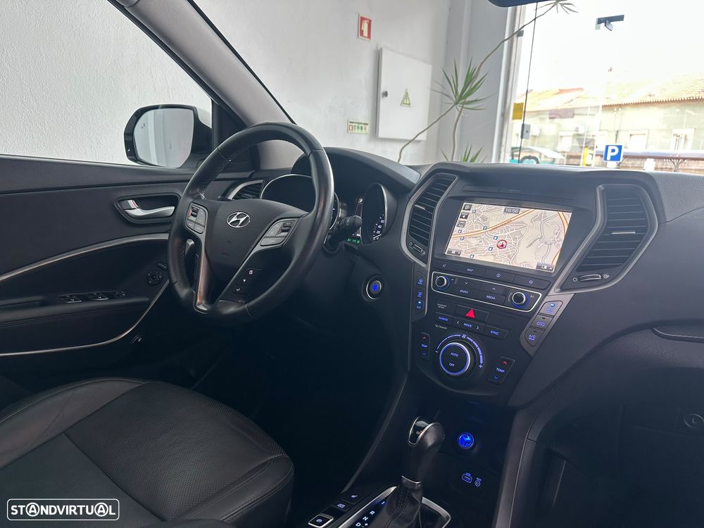 Hyundai Santa Fe 2.2 CRDi Executive Aut. - 29