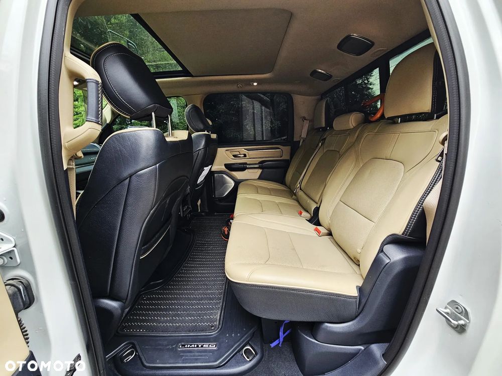 RAM 1500 5.7 Crew Cab Limited - 31