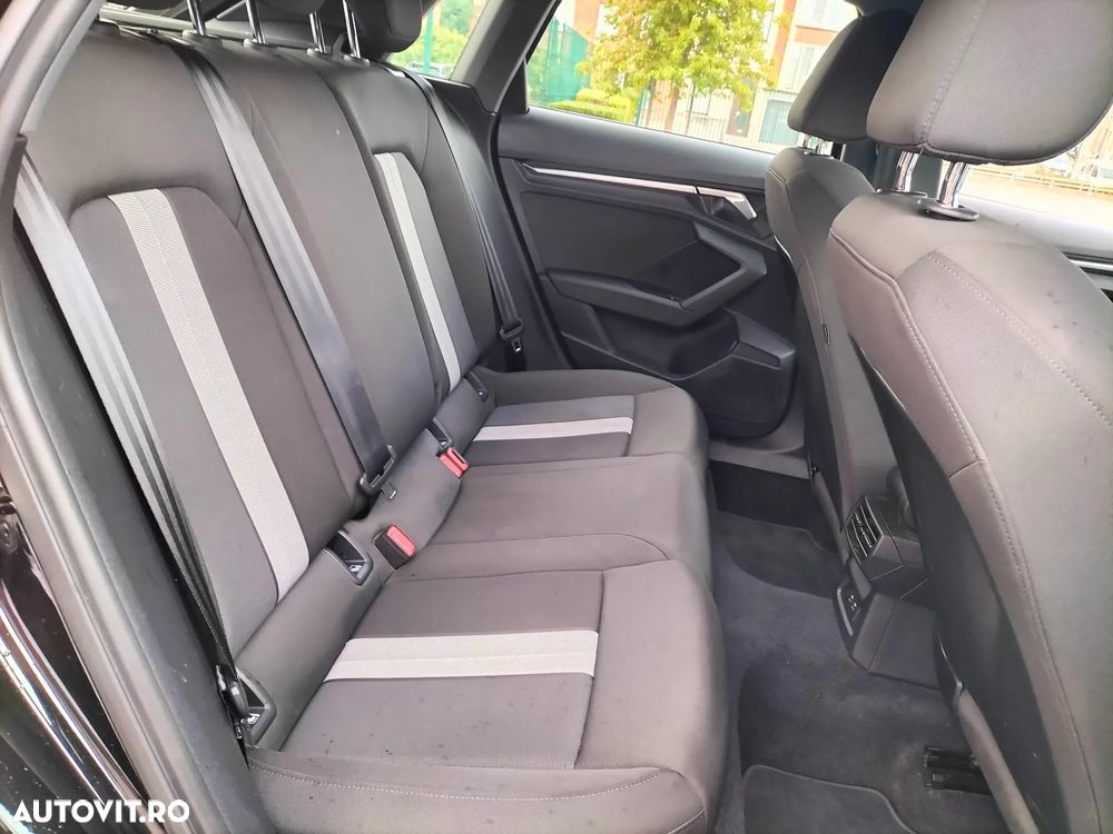 Audi A3 Sportback 1.0 30 TFSI MHEV S tronic Basic - 16