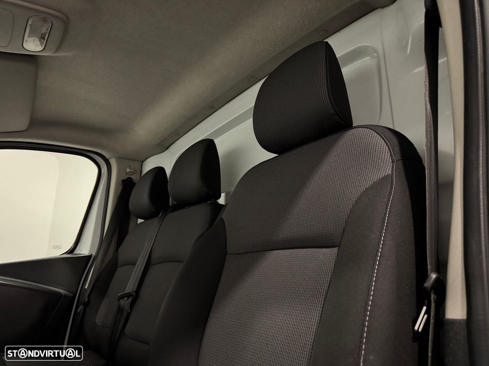 Renault Trafic 2.0 dCi L2H2 1.2T - 26