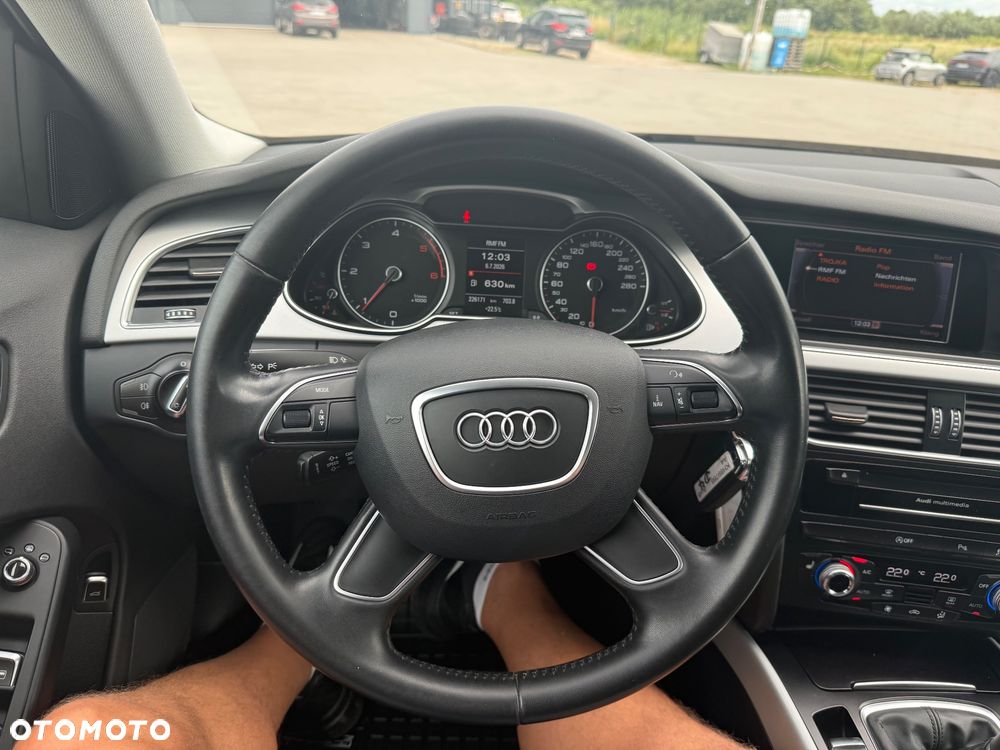 Audi A4 Avant 2.0 TDI DPF clean diesel quattro S line Sportpaket - 34