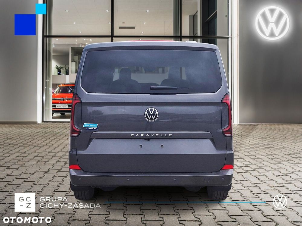 Volkswagen Caravelle - 4