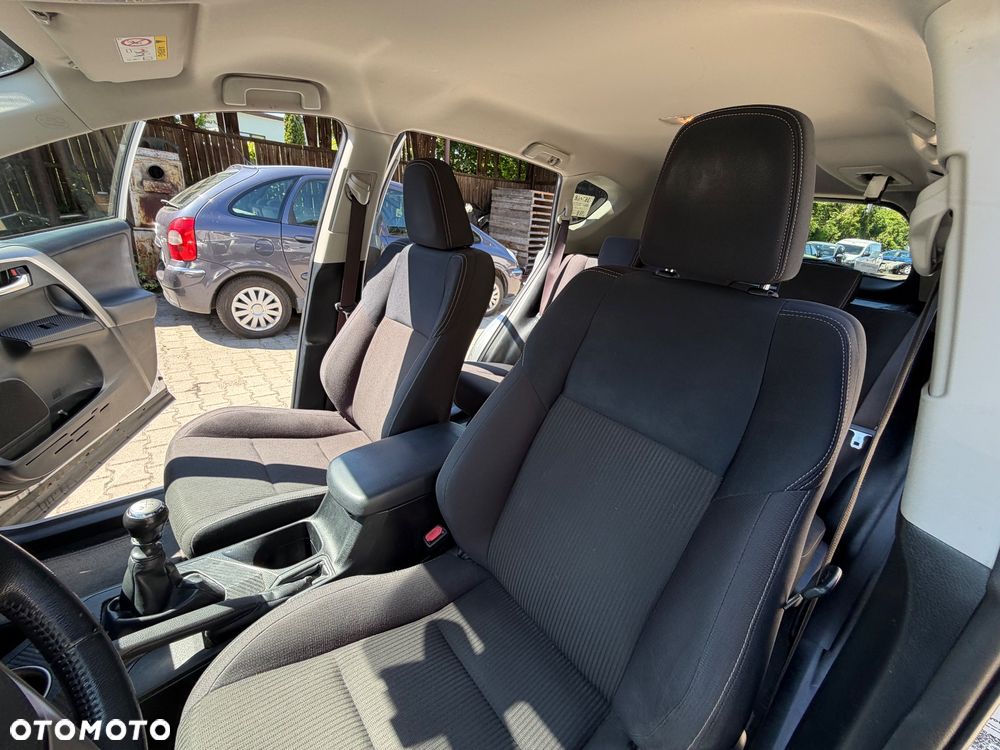 Toyota RAV4 2.2 D-4D 4x4 Start Edition - 18