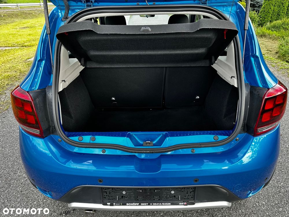 Dacia Sandero Stepway TCe 90 (S&S) Celebration - 16
