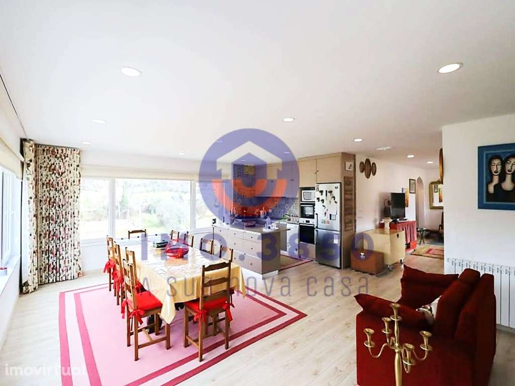 Moradia T4 em Macieira de Alcôba - Grande imagem: 3/15