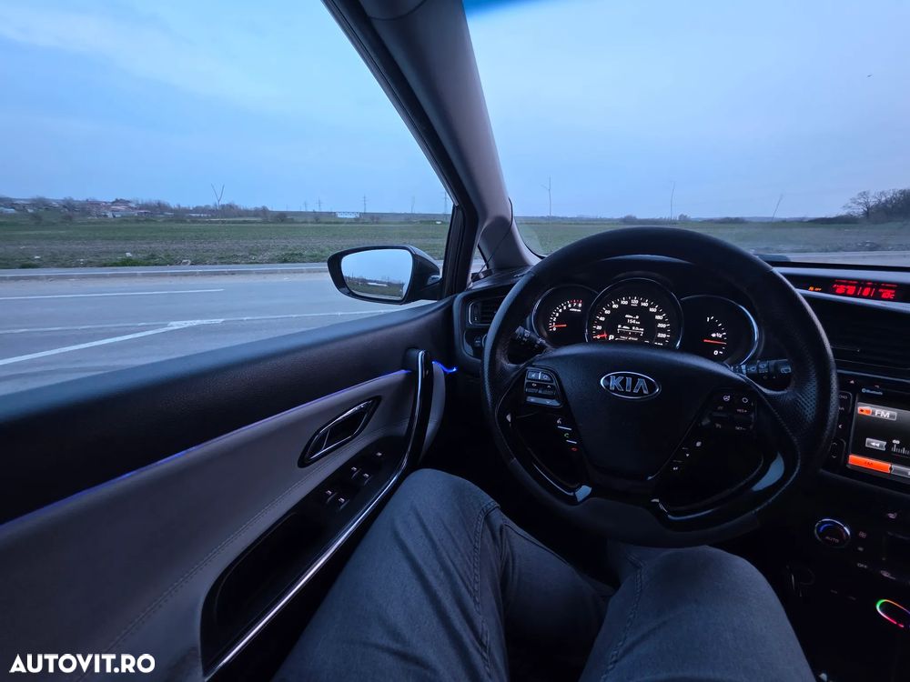 Kia Ceed 1.6 GDI DCT Platinum Edition - 15