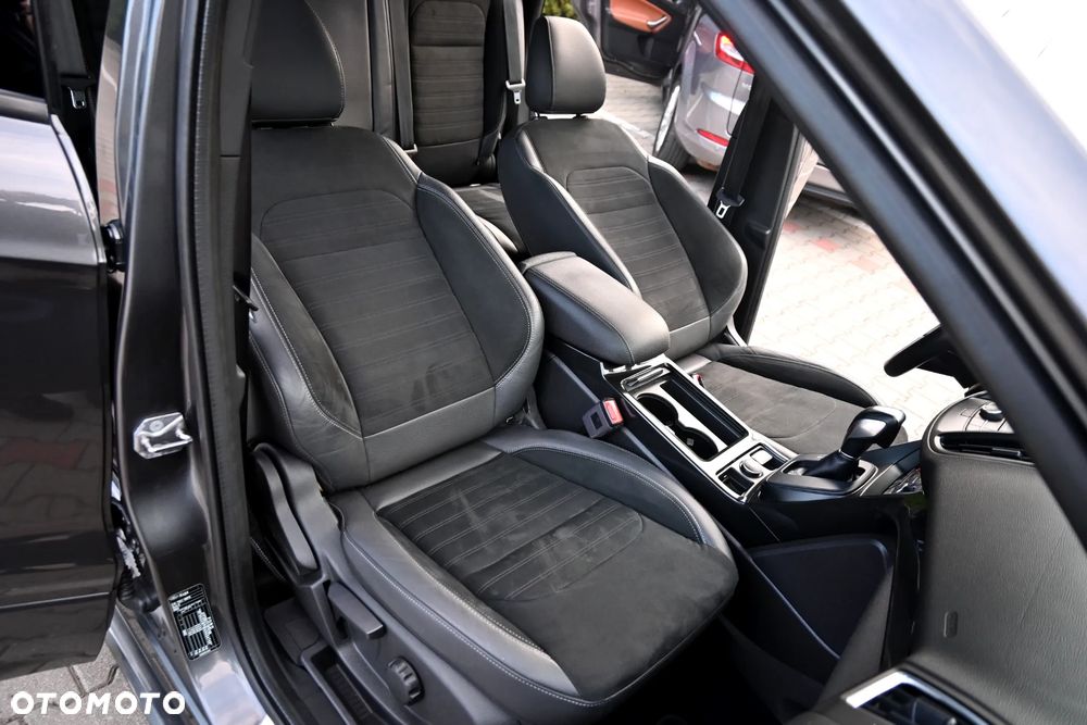 Ford Kuga 2.0 TDCi 4x4 ST-Line - 30