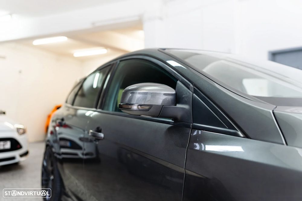 Ford Focus 2.3 EcoBoost S&S 4WD RS - 46