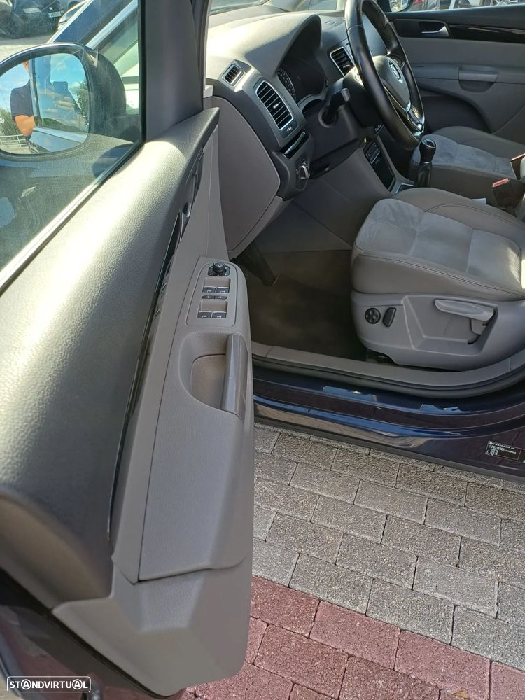 VW Sharan - 20