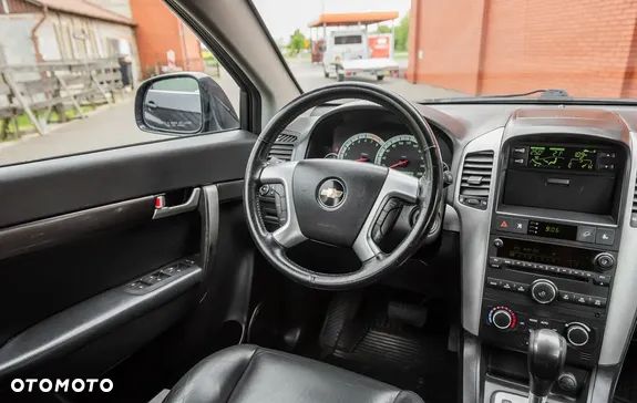 Chevrolet Captiva 3.2 4WD 7 Sitzer LT - 21