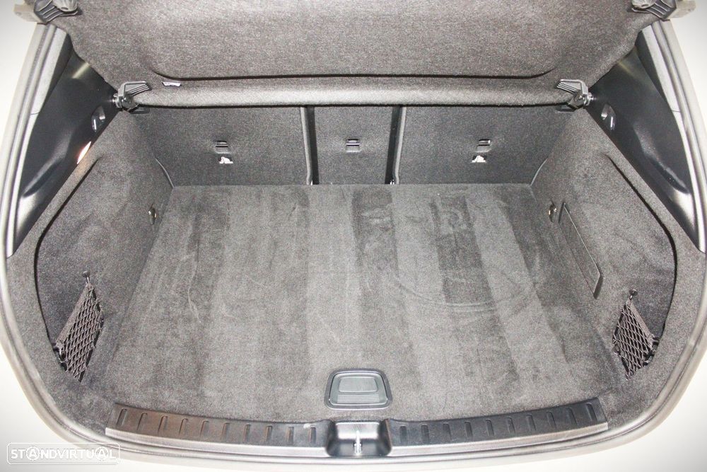 Mercedes-Benz EQA 250+ AMG Line - 39