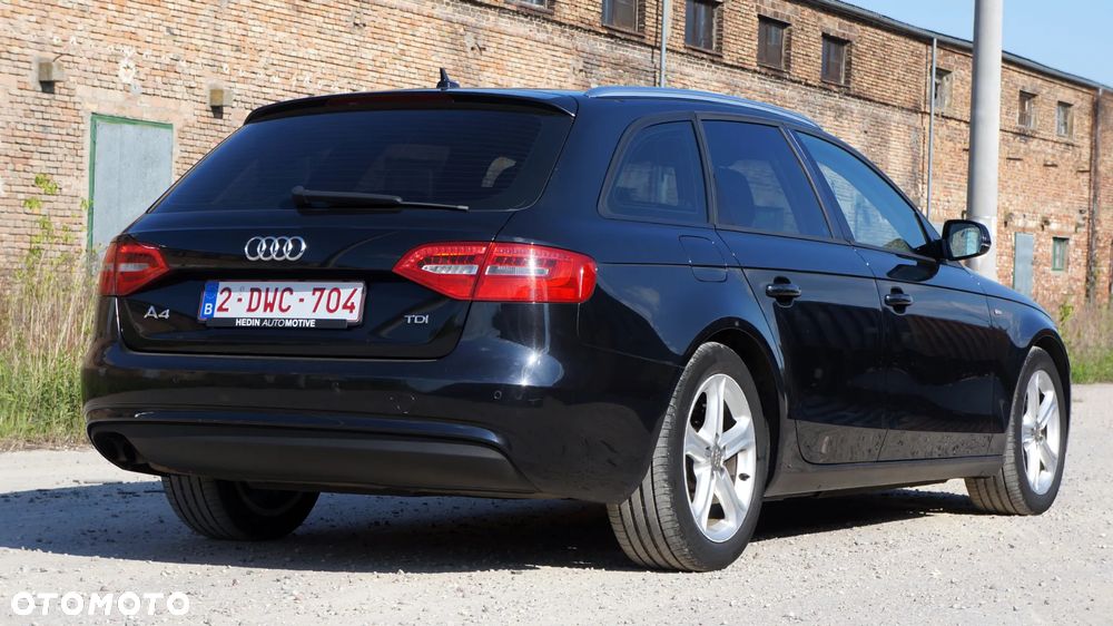 Audi A4 Avant 2.0 TDI DPF Attraction - 4