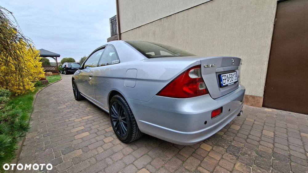 Honda Civic 1.7 ES - 3
