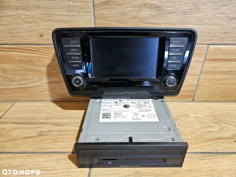 Skoda Octavia III Ekran Nawigacja Czytnik Wyświetlacz 5E0919605H 5Q0035842A - 4