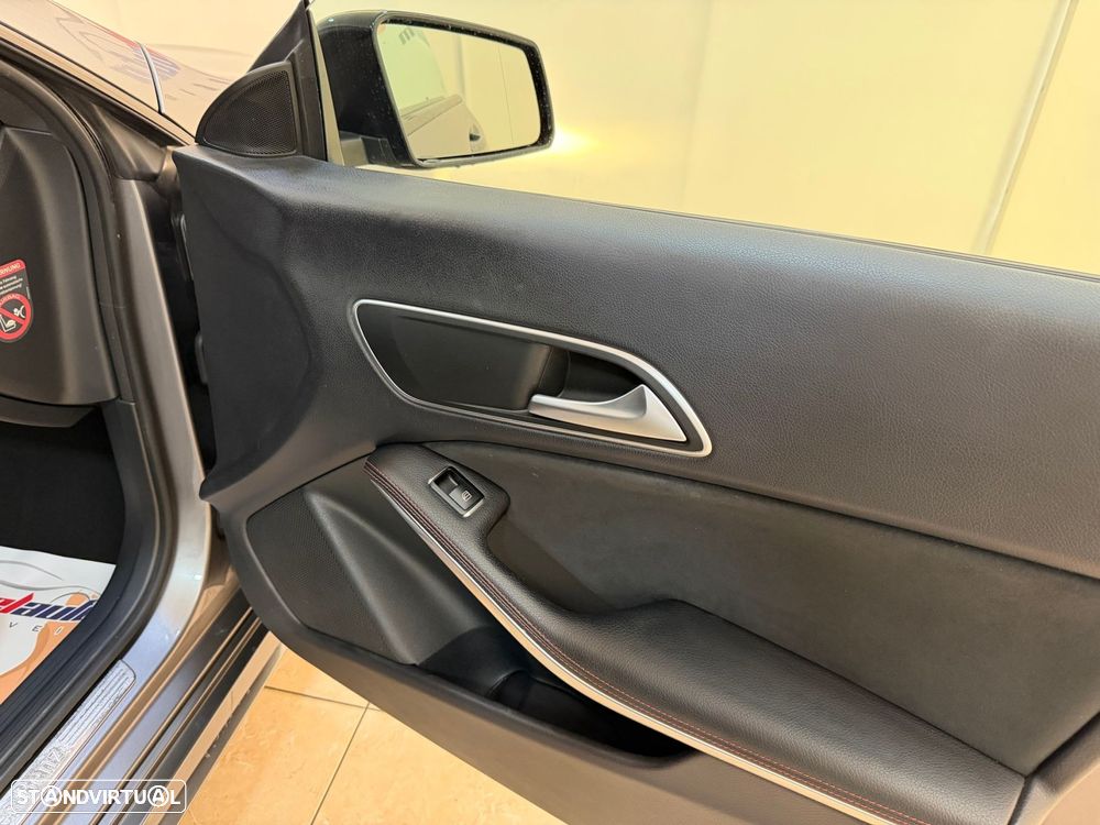 Mercedes-Benz CLA 220 d AMG Line Aut. - 41