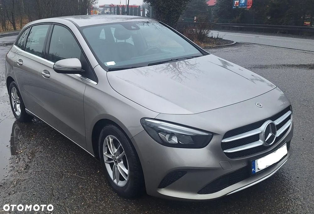 Mercedes-Benz Klasa B 180 d Style 7G-DCT - 4