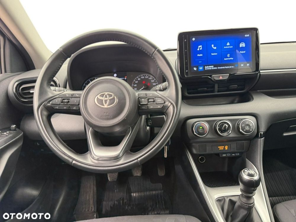 Toyota Yaris 1.5 Comfort - 10
