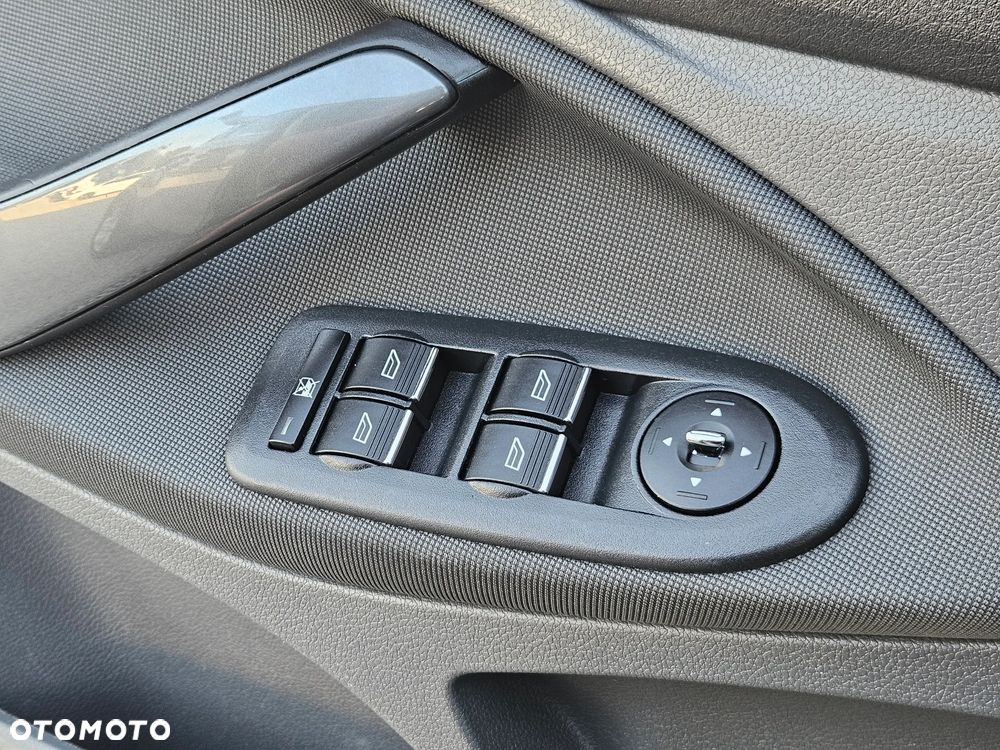 Ford Kuga 2.0 TDCi Trend - 24