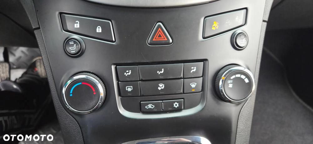 Chevrolet Orlando 1.8 LS - 21