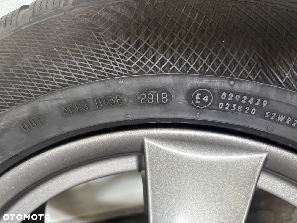 Alufelgi z Oponami Dezent 5x112 6.5Jx17 ET33 215/65/17 Continental - 17