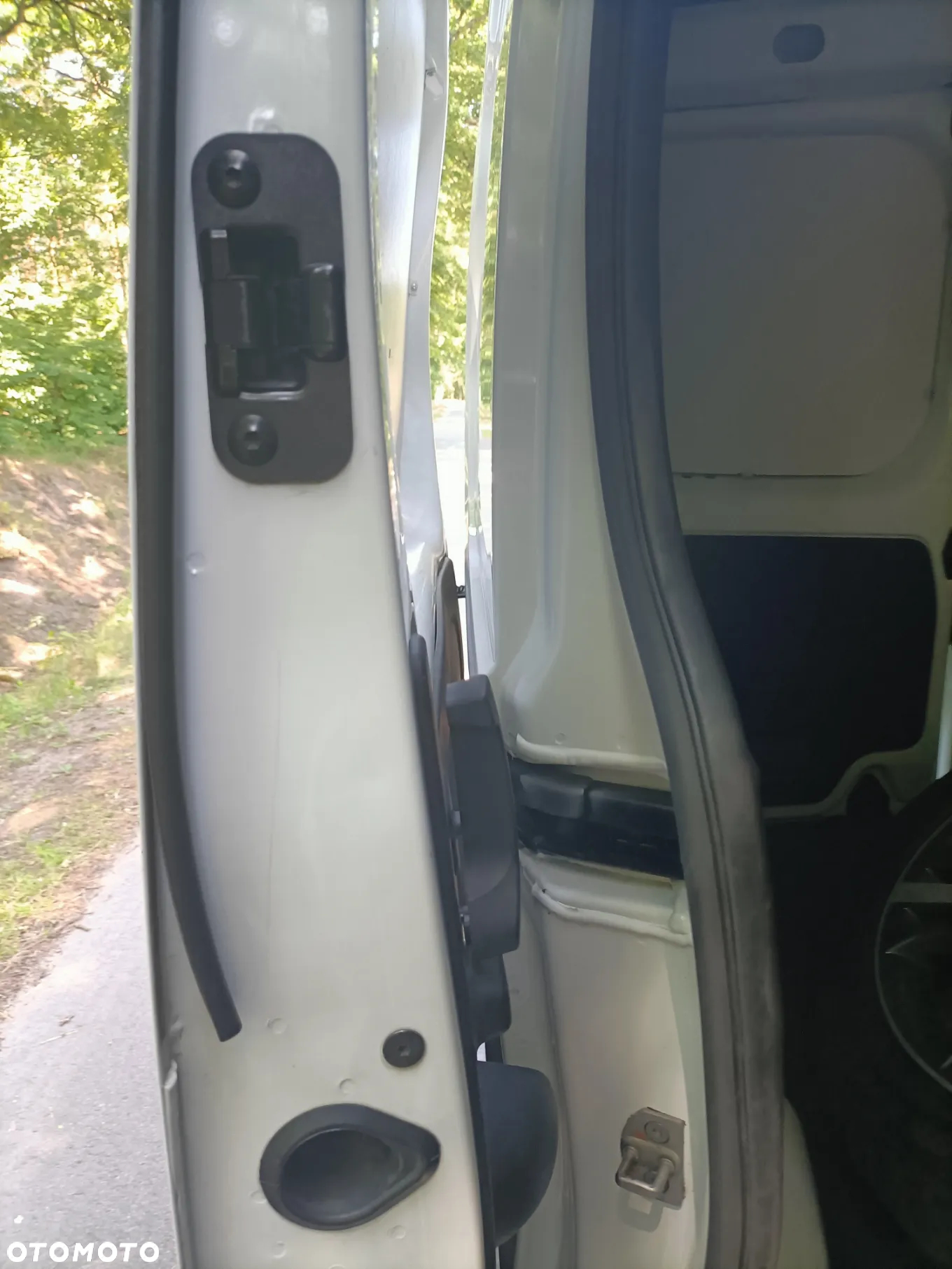 Opel Vivaro - 10