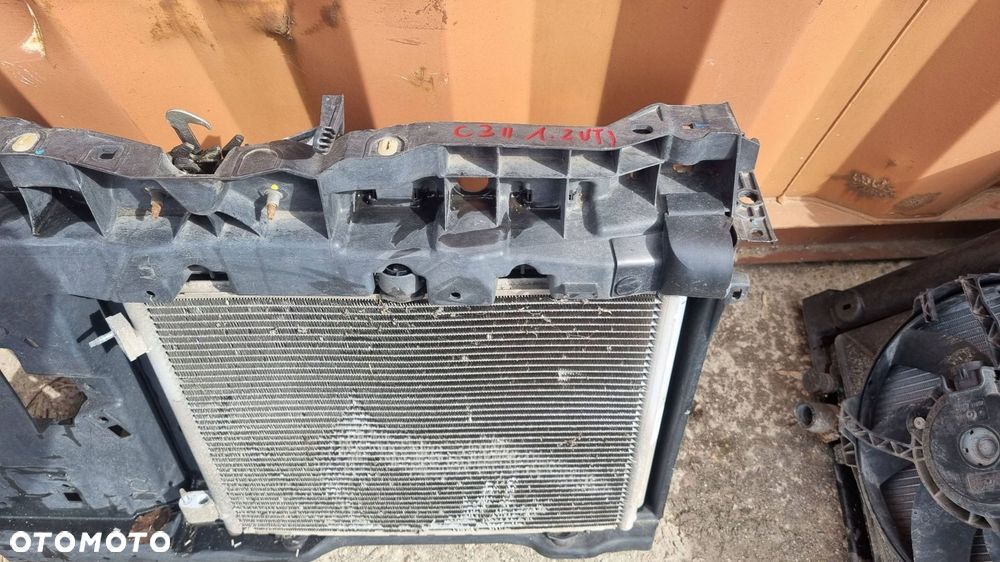 citroen c3 ii 1.2 1.4 benzyna pas przedni chłodnica wody wentylator - 4