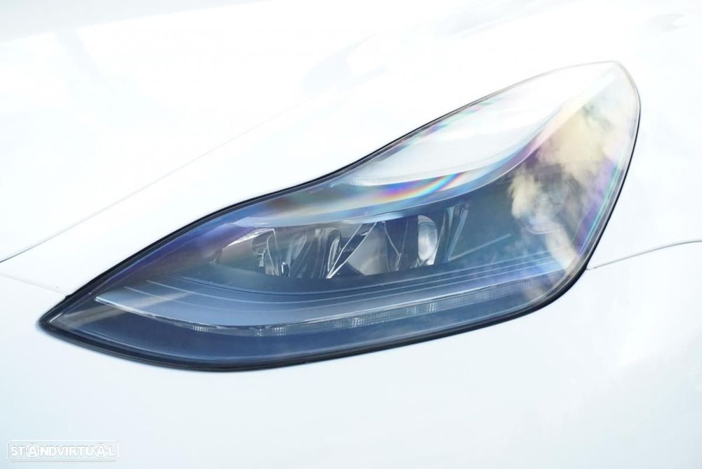 Tesla Model 3 Long Range AWD Dual Motor - 26