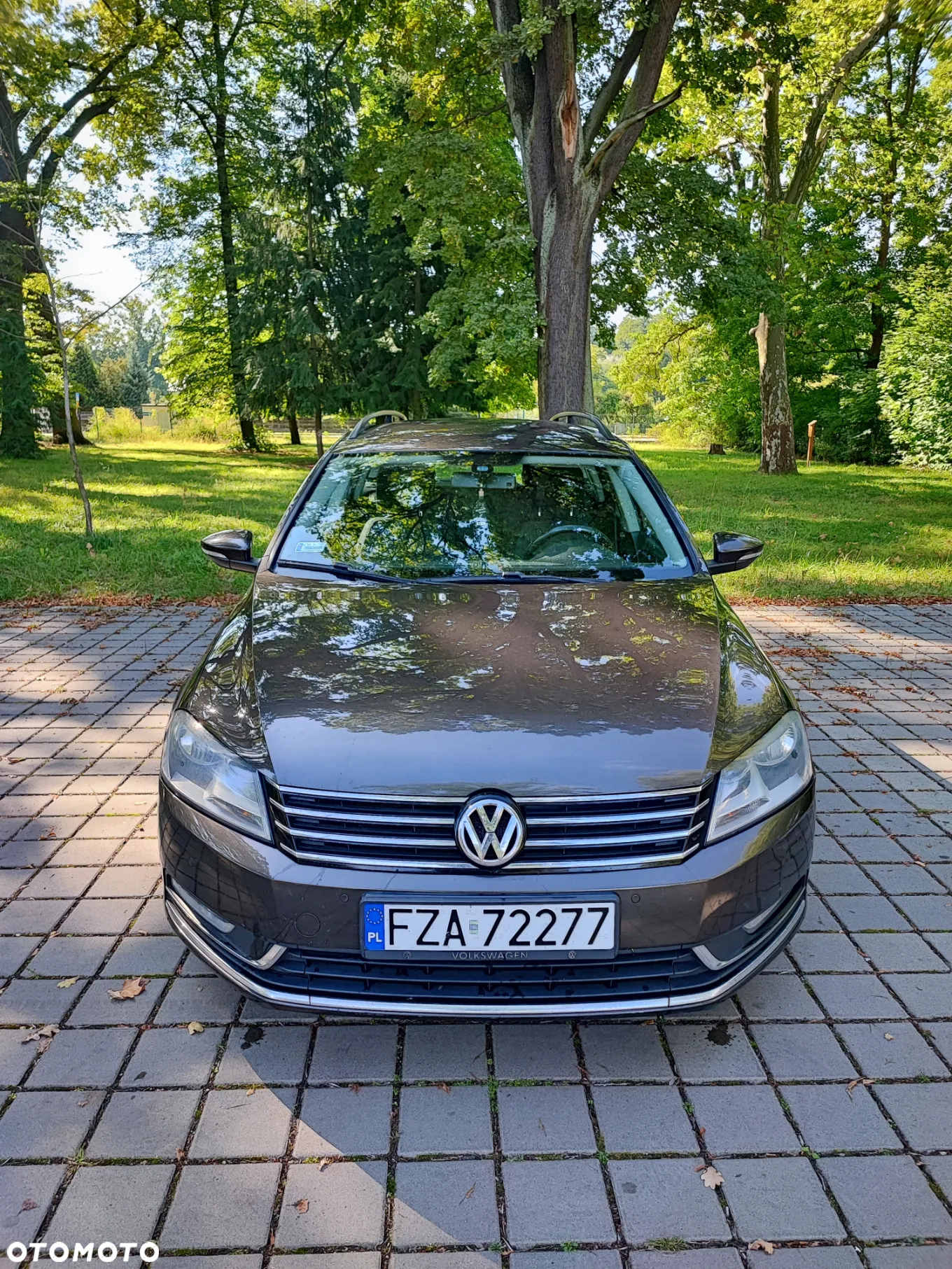 Volkswagen Passat - 2